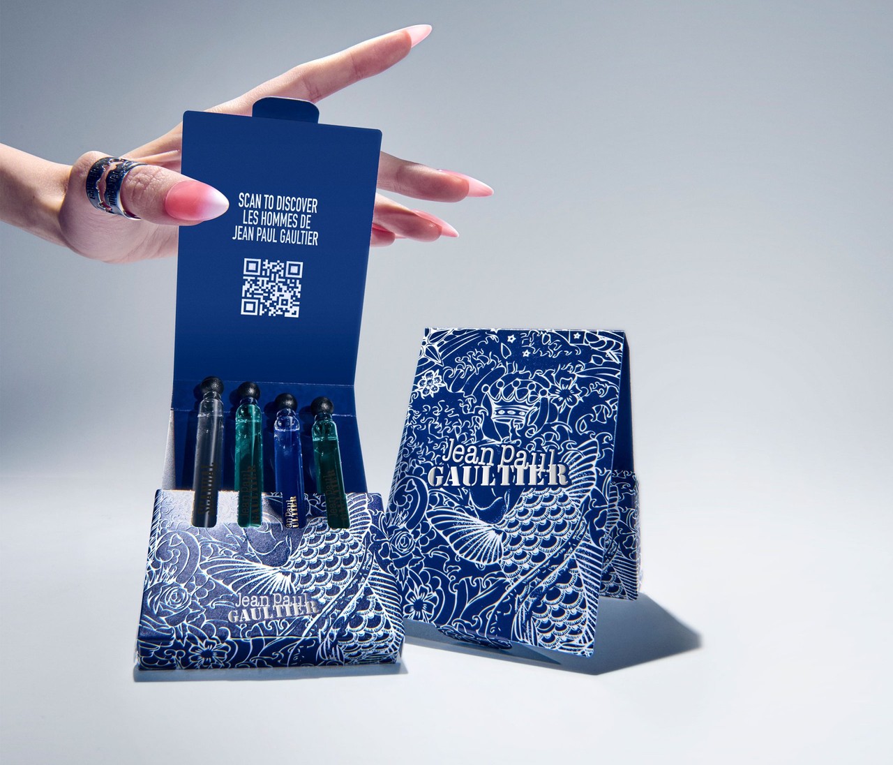hero-banner-discovery-kit-for-him-2024-jean-paul-gaultier.jpg