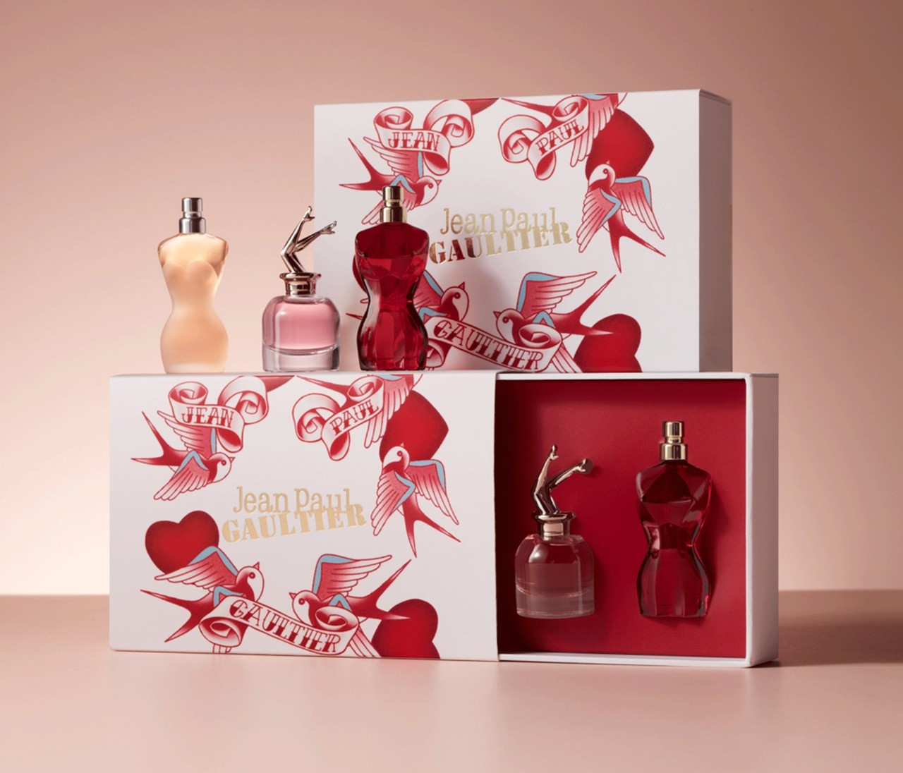 Discover our miniature set for women
